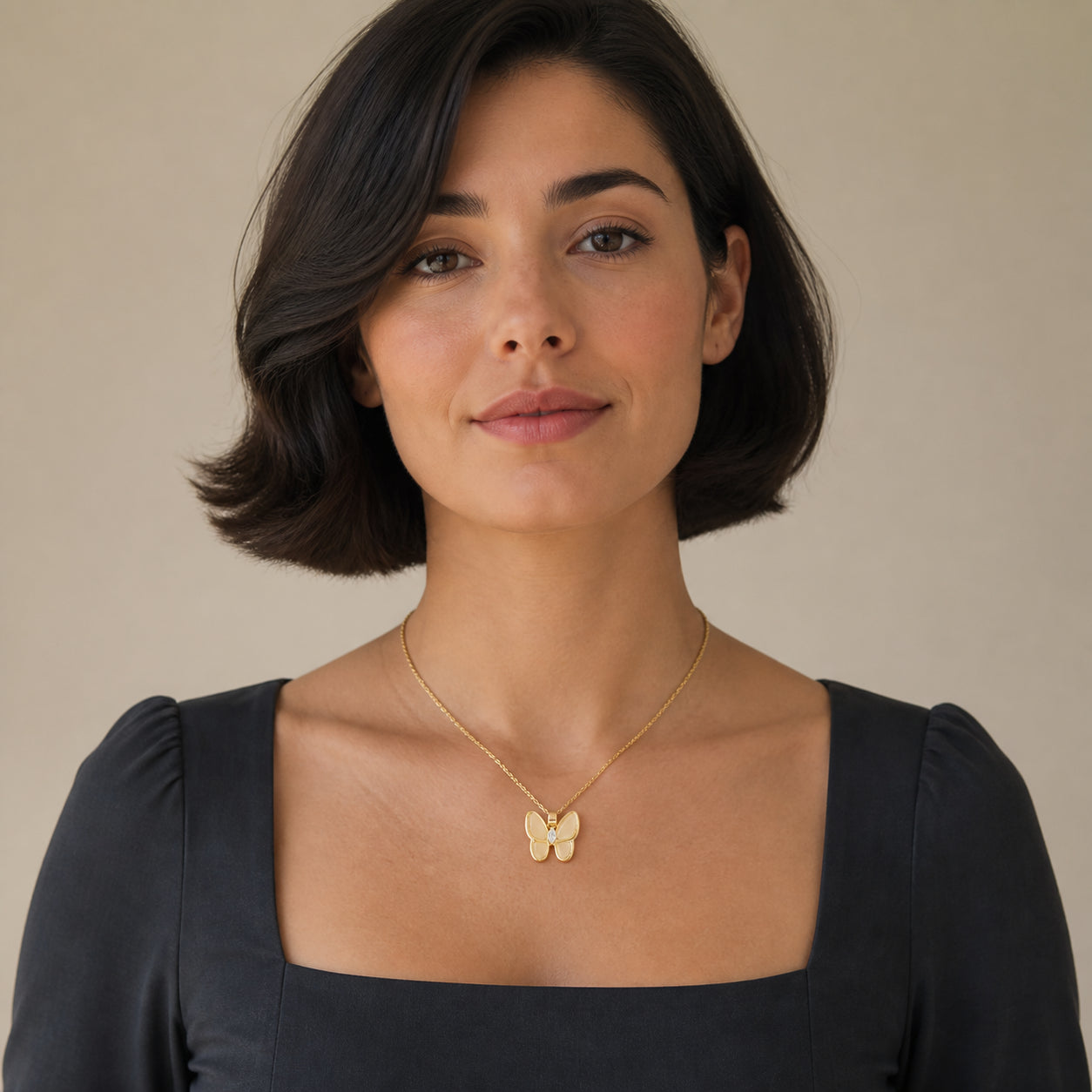 Cat‑Eye Stone Smooth Butterfly Pendant Necklace