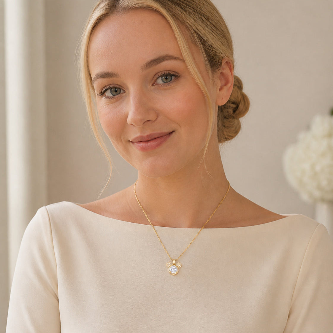 Lumen‑Cordi Charm Necklace
