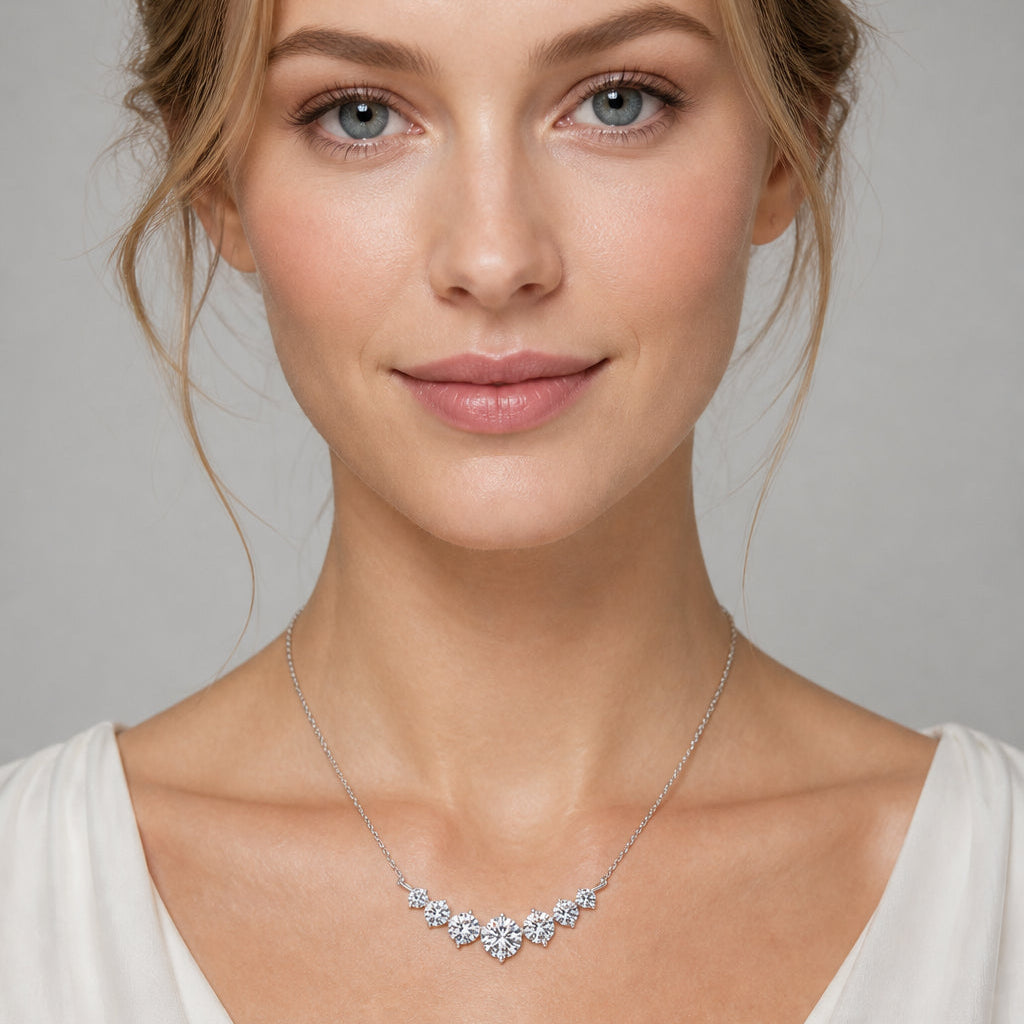 AURELIS Celestial Grace Necklace