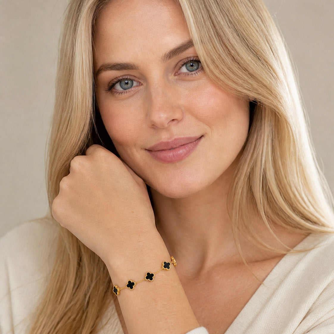 Aureus‑Pentaclover Bracelet
