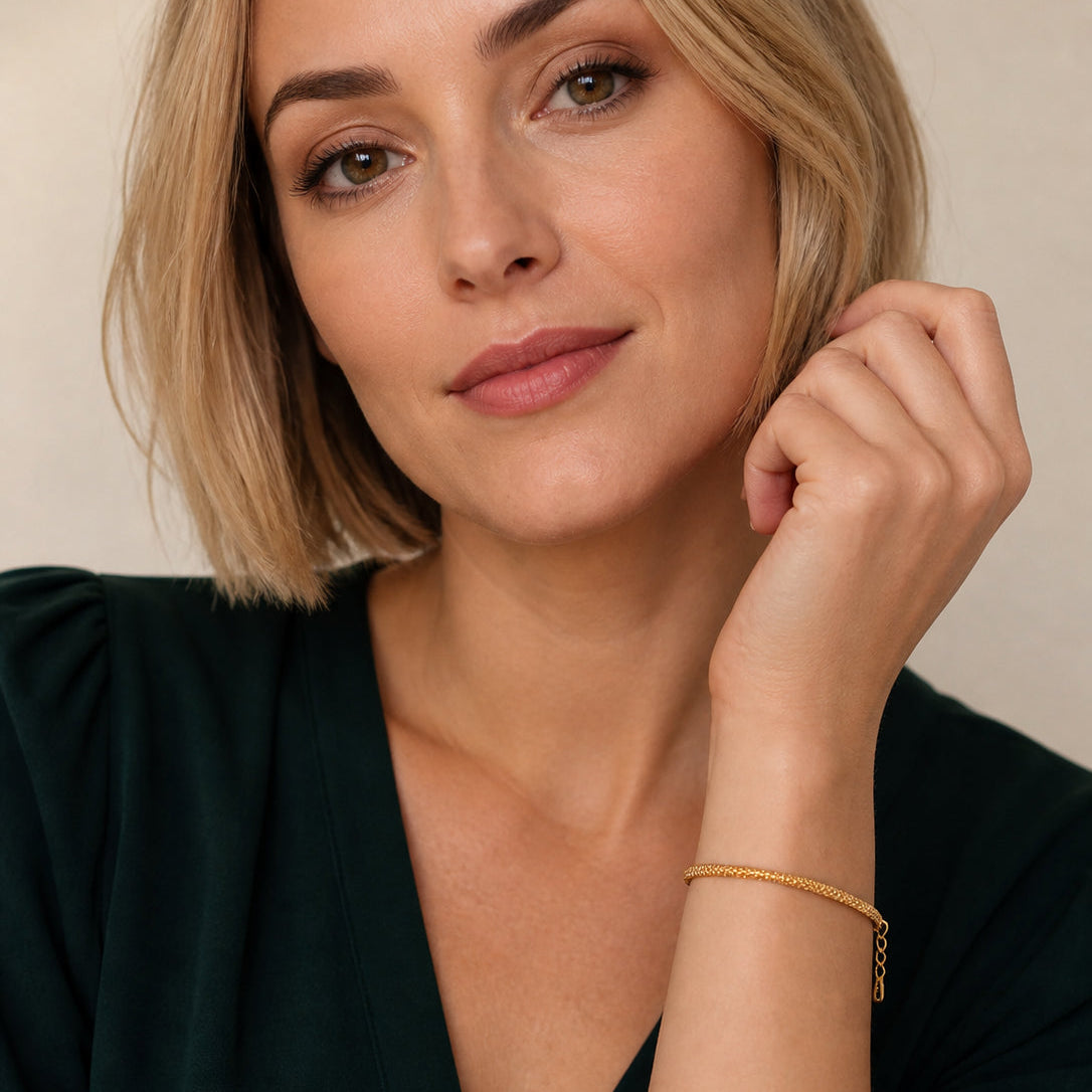 Celeste‑Sparkle Textured Chain Bracelet