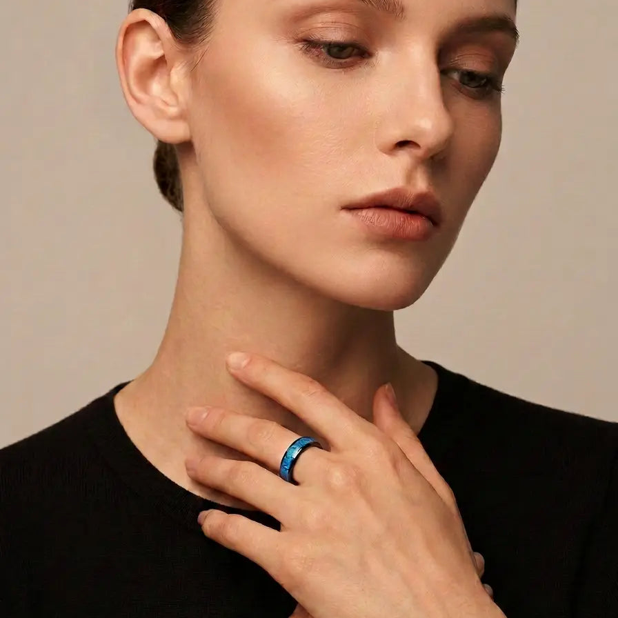 AURELIS Ring — A Symbol of Intuition & Inner Clarity